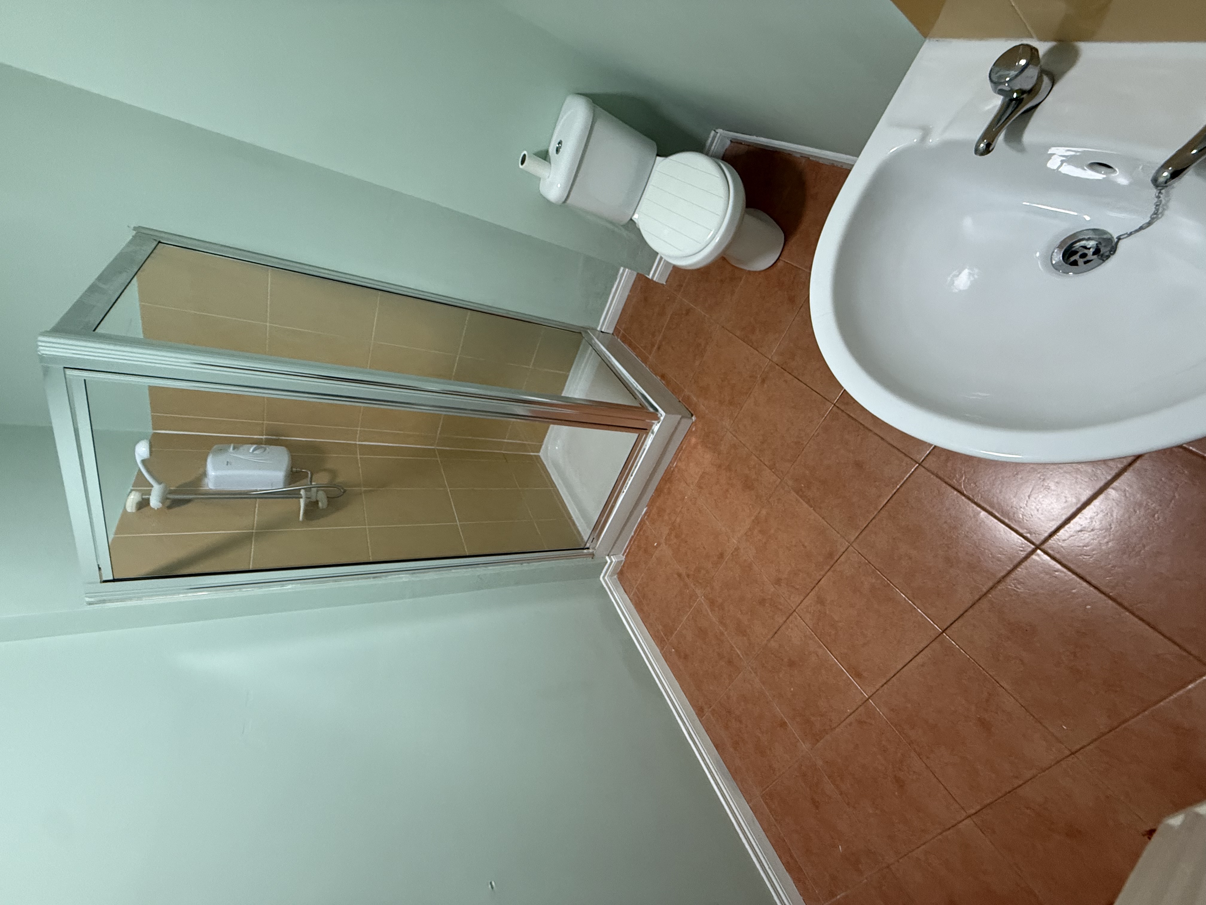 Flat 1, 21 Ashley Avenue