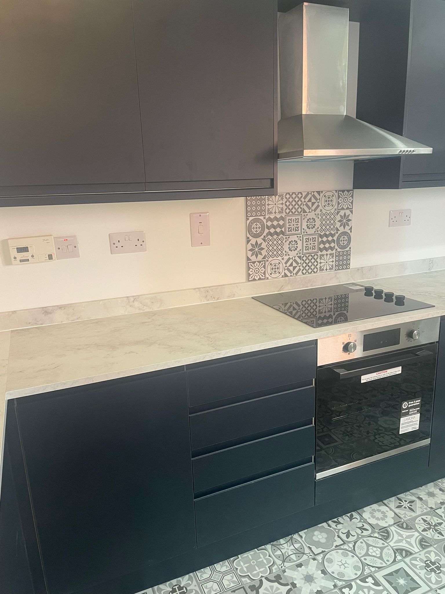 whatsapp-image-2025-10-28-at-102718-2