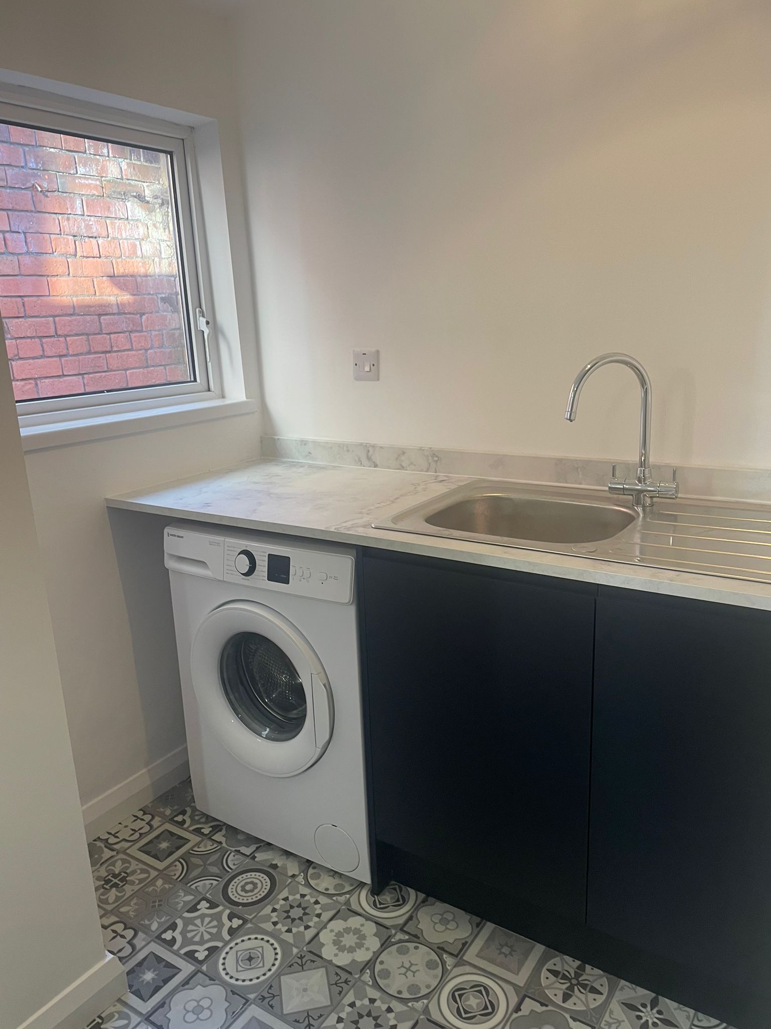 whatsapp-image-2025-10-28-at-102718-3